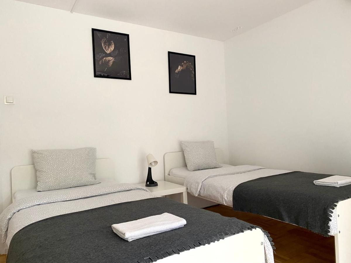 Hostel Parysa